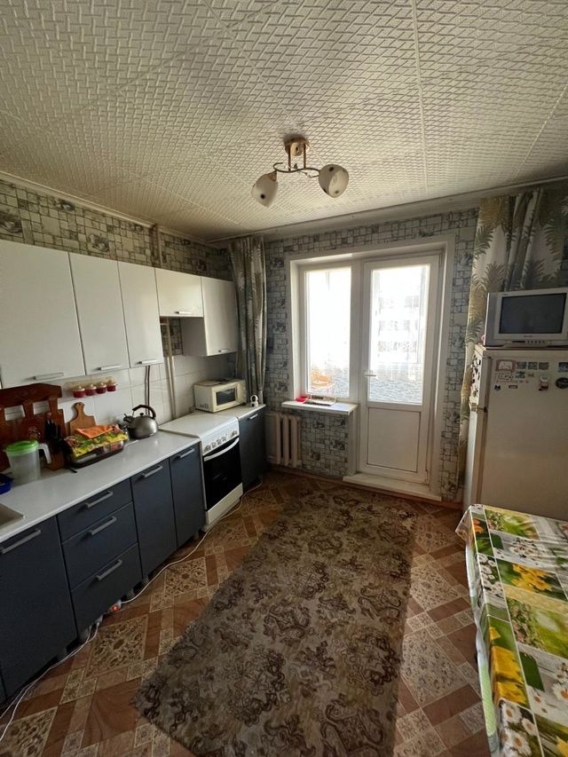 Продажа 2-комнатной квартиры, Судогда, Коммунистическая ул,  5