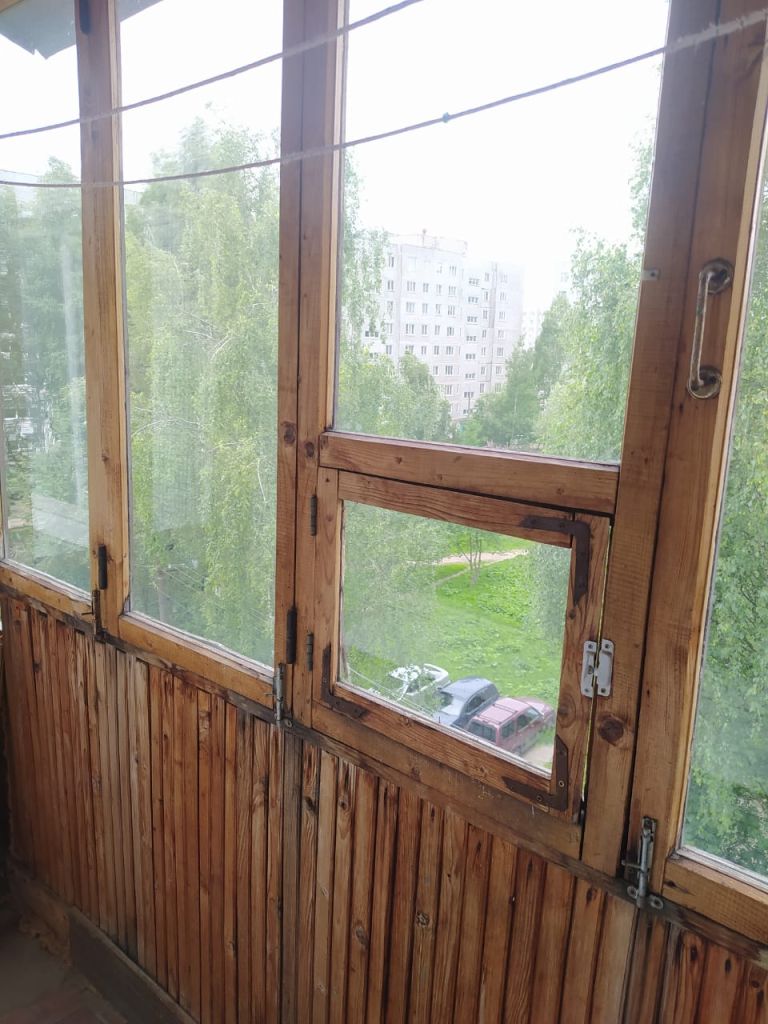 Продажа 2-комнатной квартиры, Смоленск, Маршала Еременко ул,  18