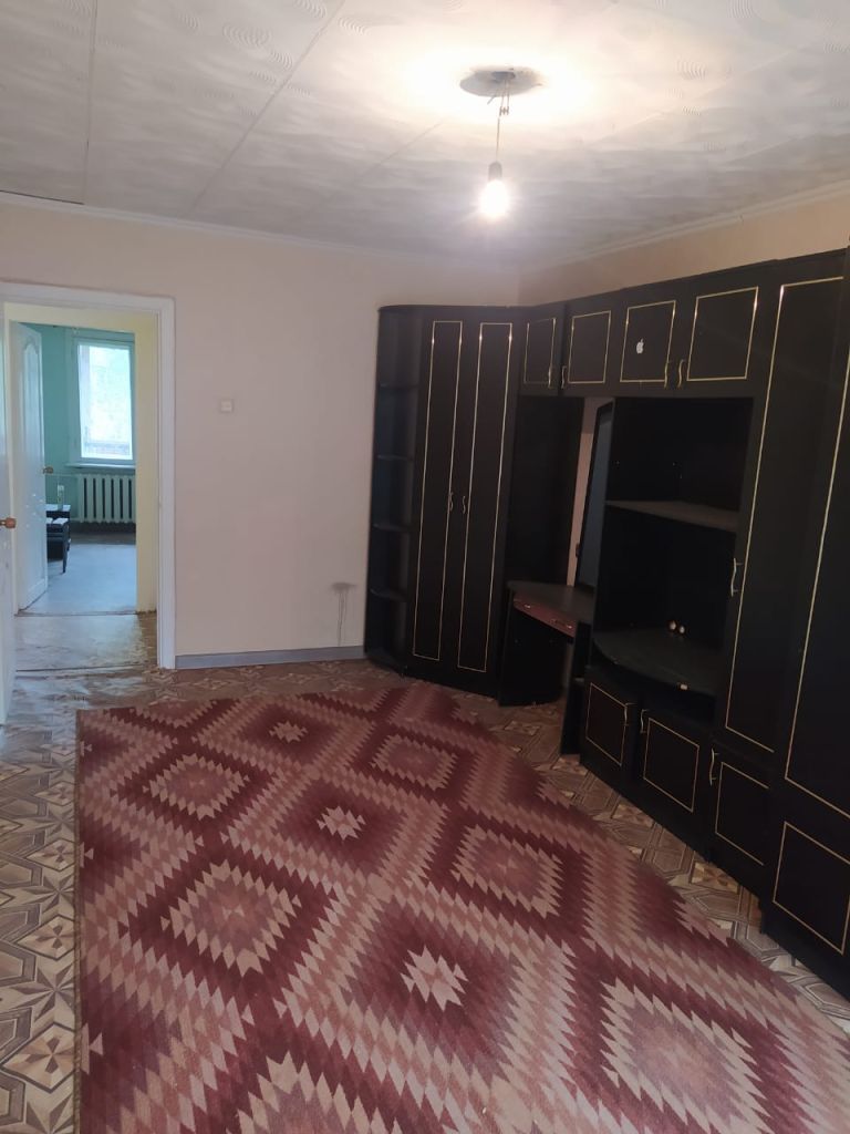 Продажа 2-комнатной квартиры, Смоленск, Маршала Еременко ул,  18