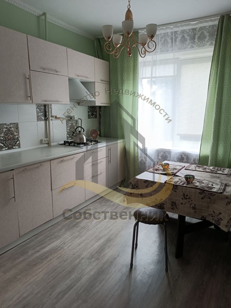 Аренда 2-комнатной квартиры, Старый Оскол, Весенний мкр,  10