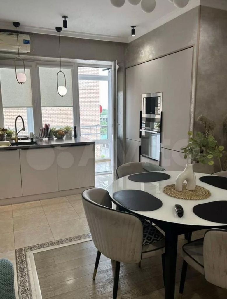 Продажа 2-комнатной квартиры, Ессентуки, Октябрьская ул,  458