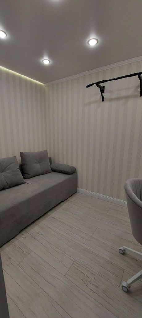 Продажа 3-комнатной квартиры, Энгельс, Трудовая ул,  12/9