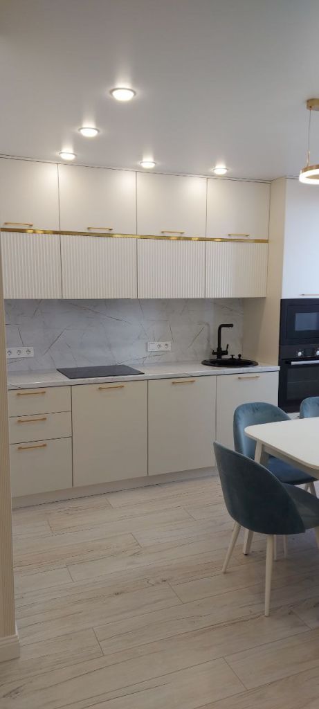 Продажа 3-комнатной квартиры, Энгельс, Трудовая ул,  12/9