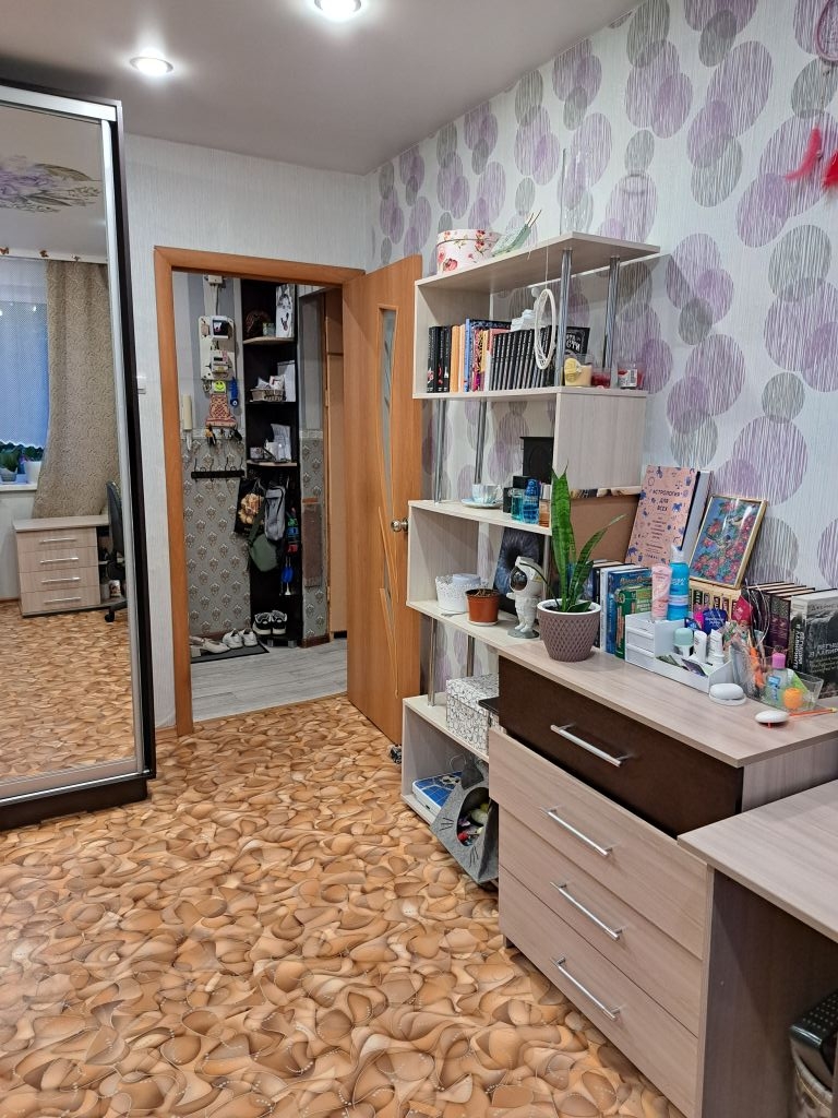 Продажа 2-комнатной квартиры, Нижний Новгород, 6-й микрорайон,  1а