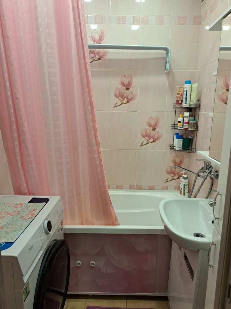 Продажа 2-комнатной квартиры, Нижний Новгород, 6-й микрорайон,  1а