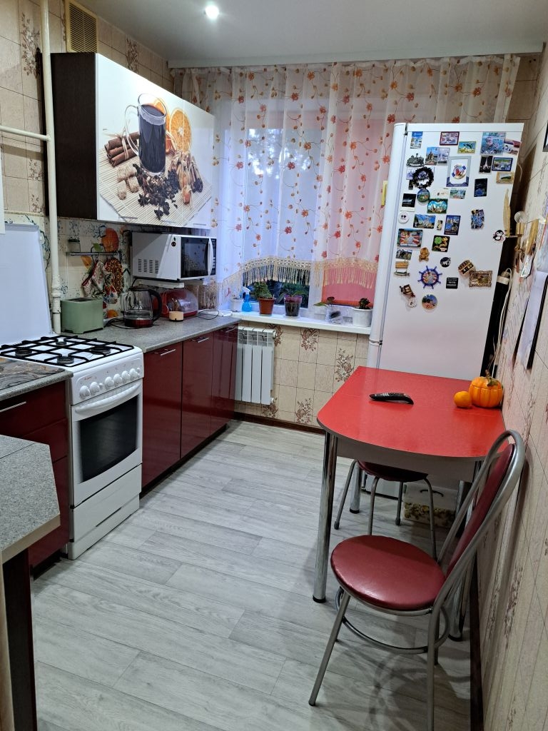 Продажа 2-комнатной квартиры, Нижний Новгород, 6-й микрорайон,  1а