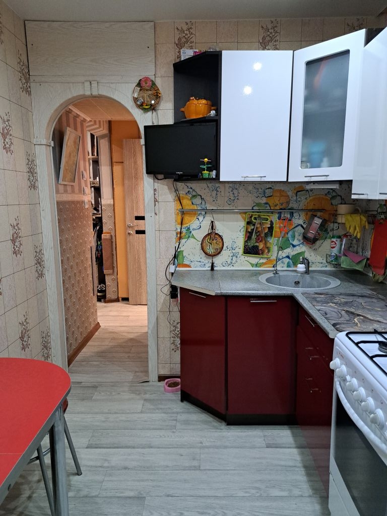 Продажа 2-комнатной квартиры, Нижний Новгород, 6-й микрорайон,  1а