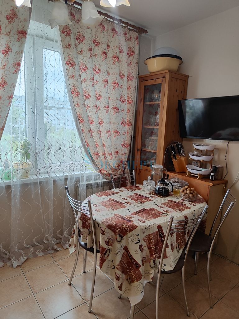 Продажа 2-комнатной квартиры, Нижний Новгород, Адмирала Макарова ул,  4к5