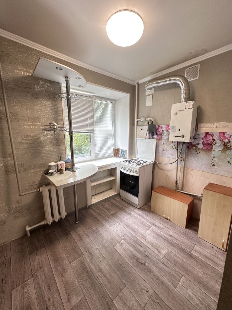 Продажа 3-комнатной квартиры, Нижегородская, школьная,  2