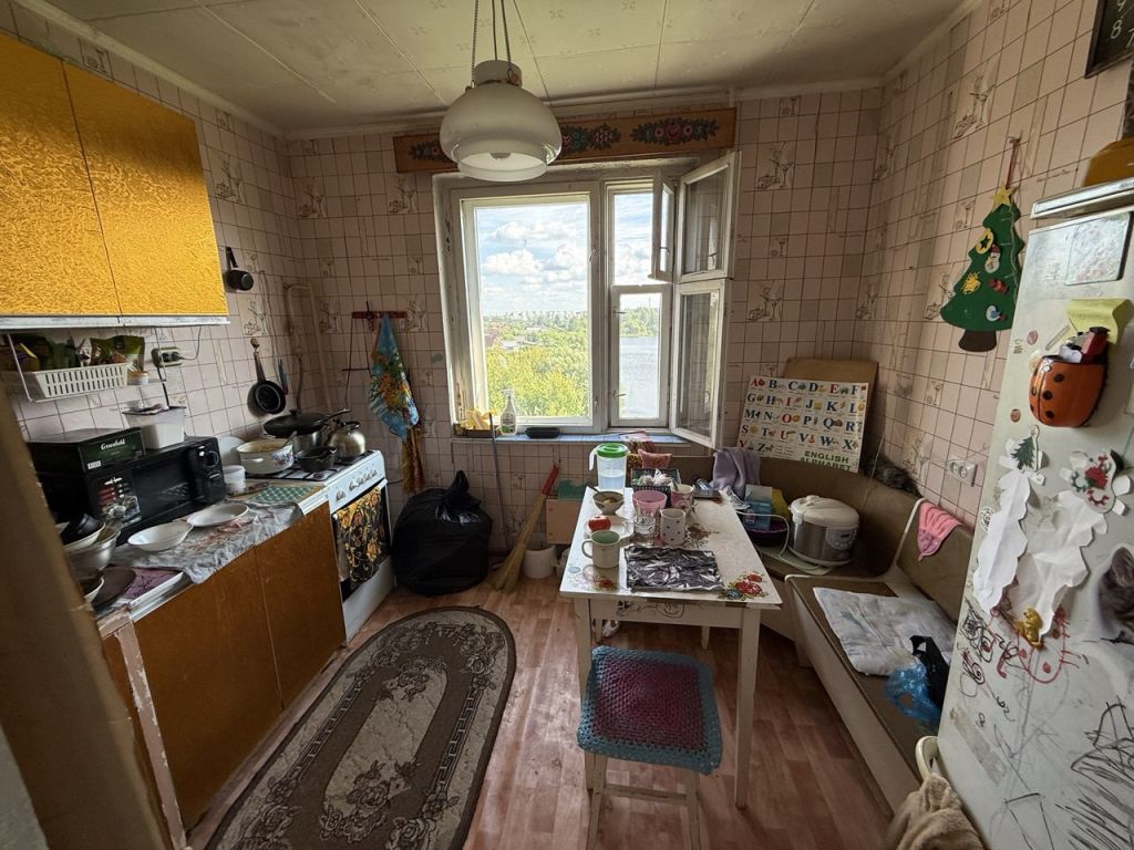 Продажа 2-комнатной квартиры, Заволжье, Дзержинского пр-кт,  49