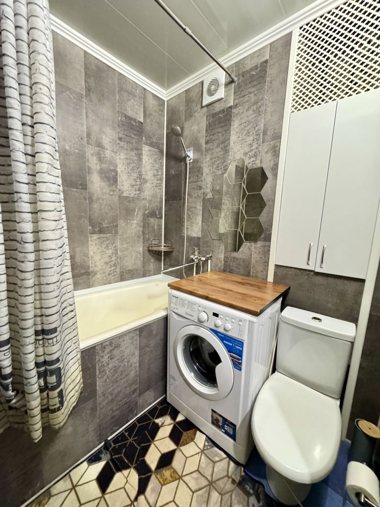 Продажа 2-комнатной квартиры, Нижний Новгород, Заводская ул,  15 к 2