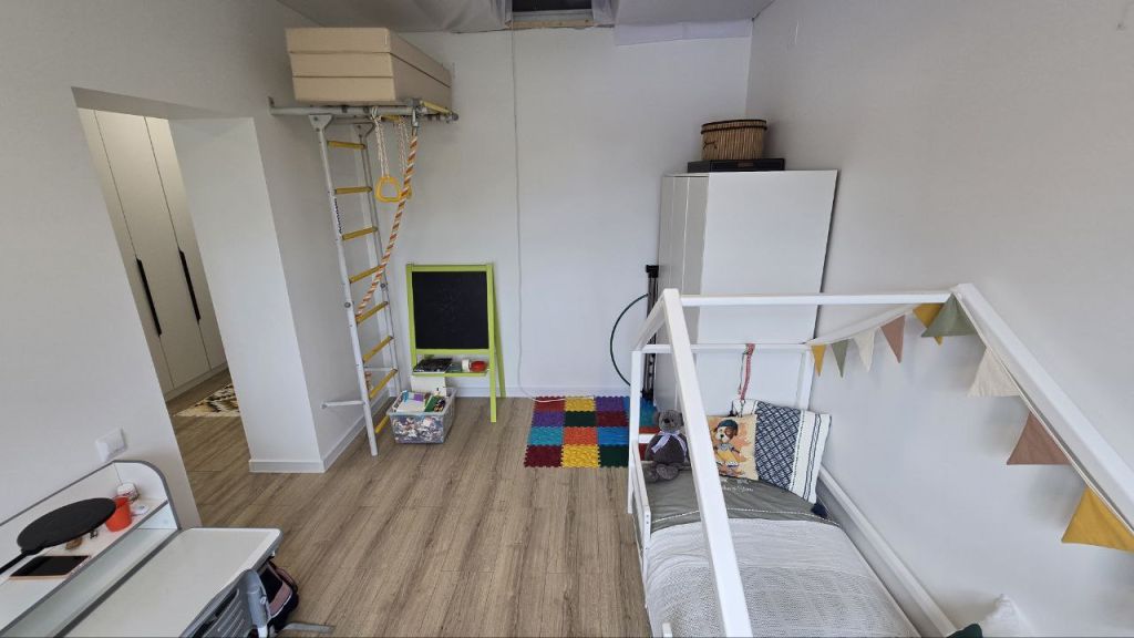 Продажа 3-комнатной квартиры, Кострома, Нариманова ул,  33