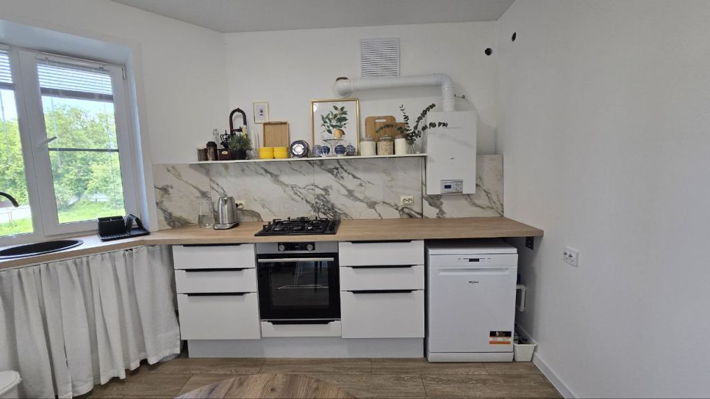 Продажа 3-комнатной квартиры, Кострома, Нариманова ул,  33