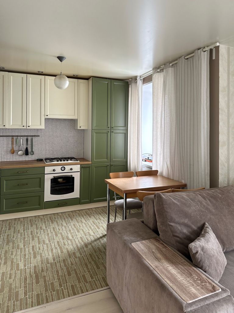 Продажа 4-комнатной квартиры, Нижний Новгород, Мончегорская ул,  18к2