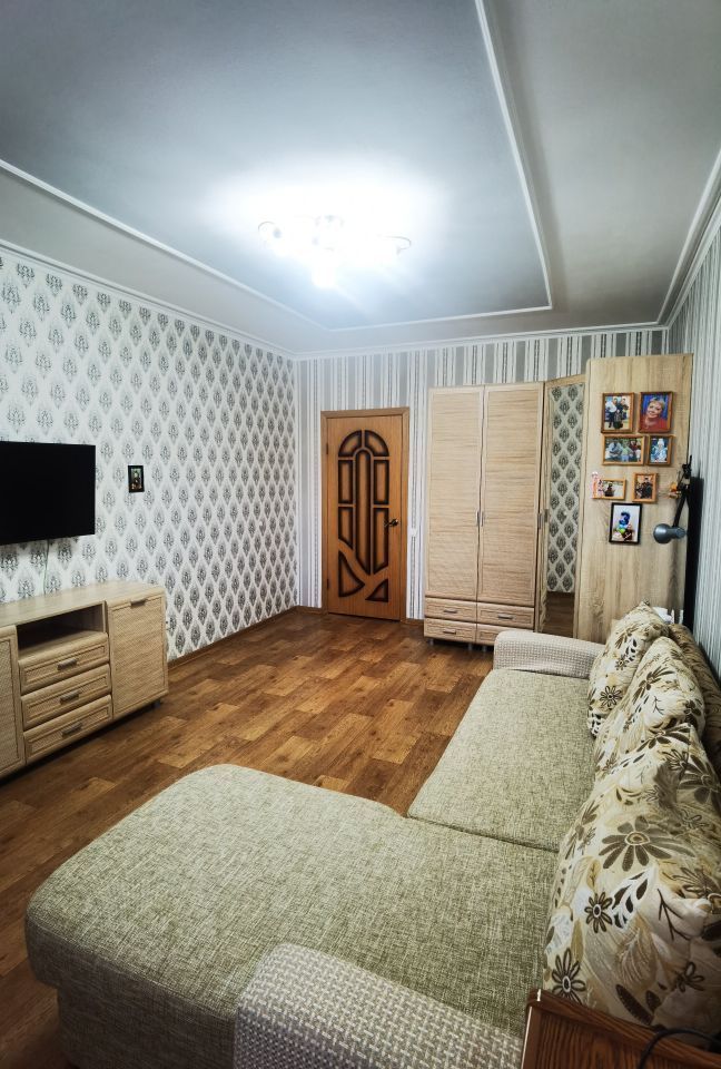 Продажа 3-комнатной квартиры, Саратов, Производственная ул,  13