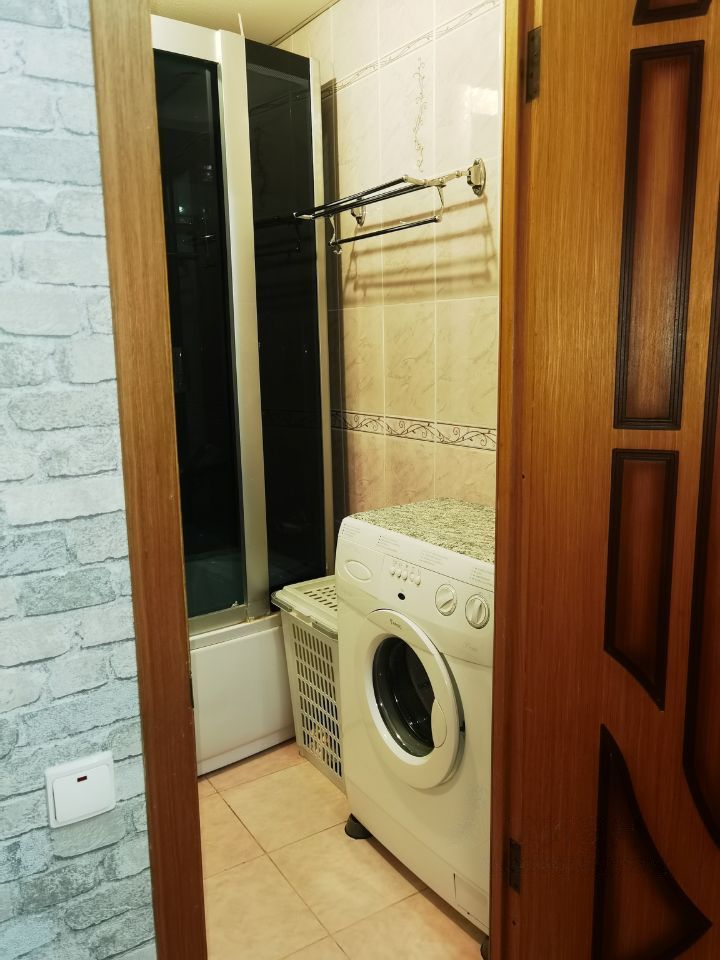 Продажа 3-комнатной квартиры, Саратов, Производственная ул,  13