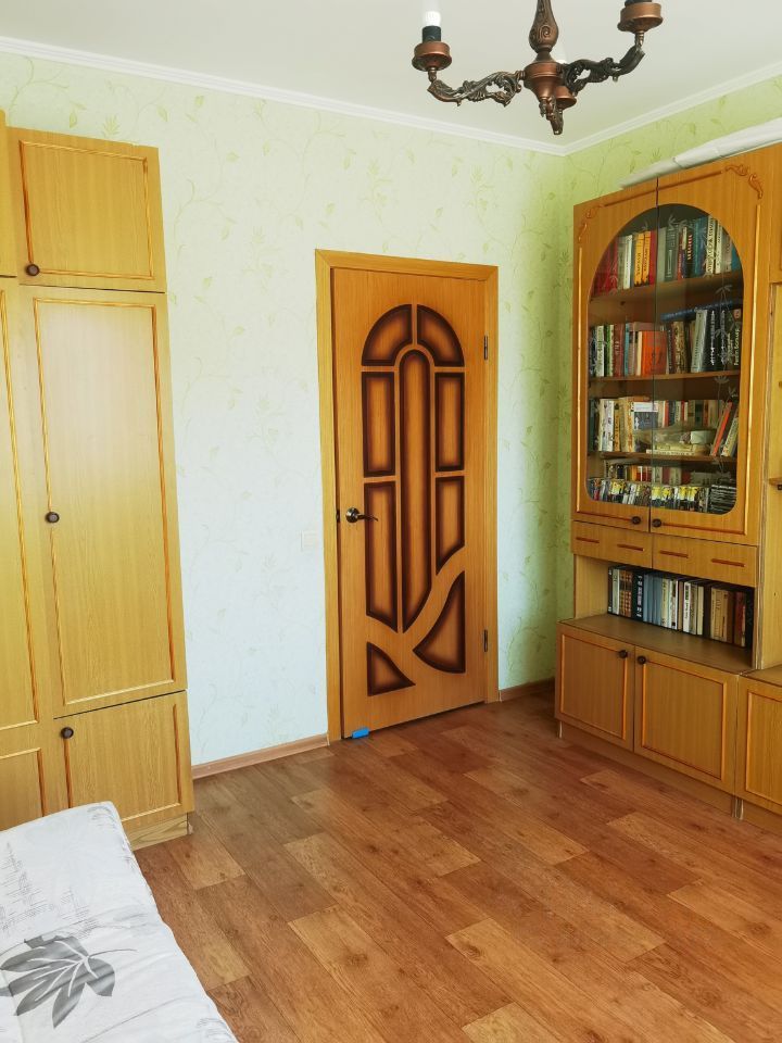 Продажа 3-комнатной квартиры, Саратов, Производственная ул,  13