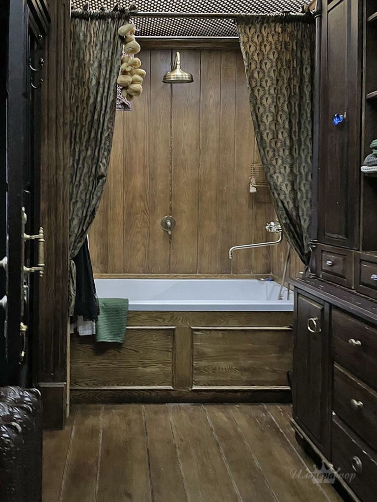 Продажа 4-комнатной квартиры, Нижний Новгород, Воровского ул,  24