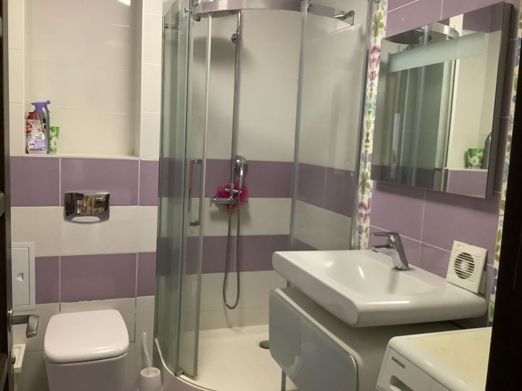 Продажа 4-комнатной квартиры, Дзержинск, Строителей ул,  9вк1