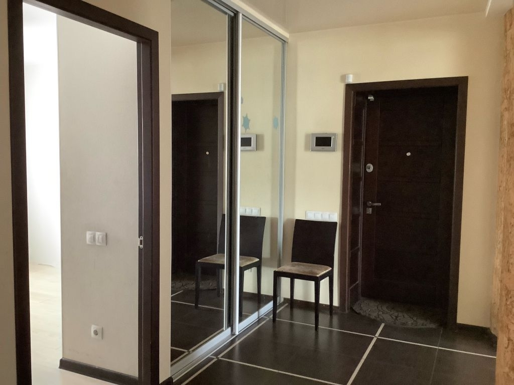 Продажа 4-комнатной квартиры, Дзержинск, Строителей ул,  9вк1