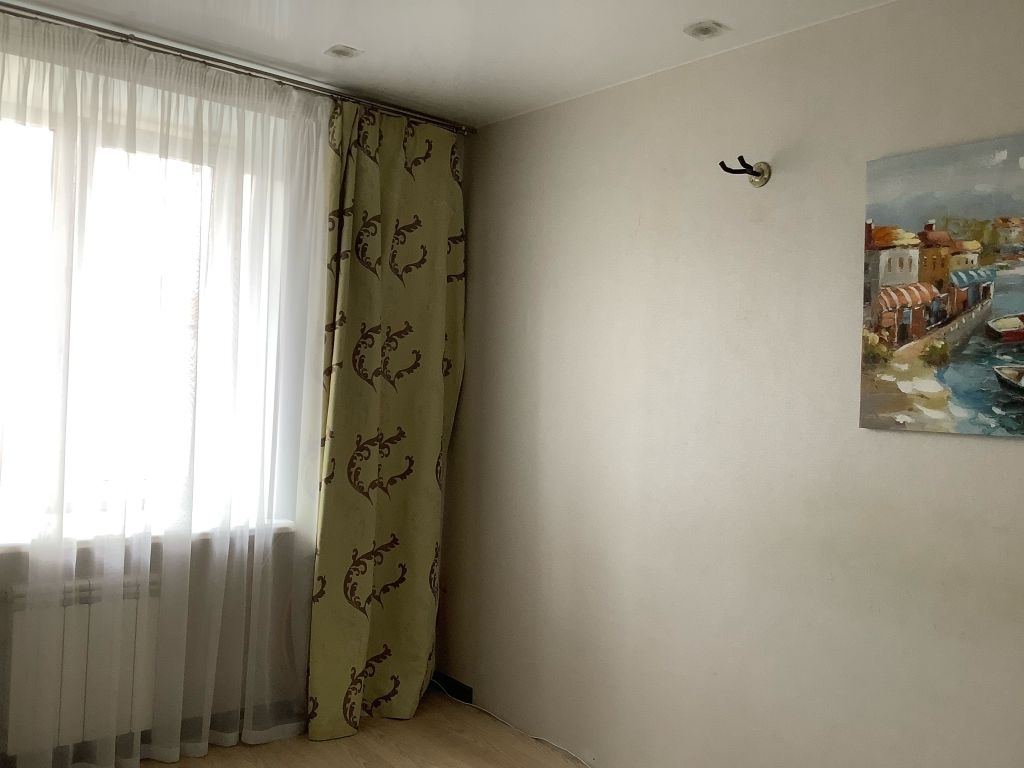 Продажа 4-комнатной квартиры, Дзержинск, Строителей ул,  9вк1