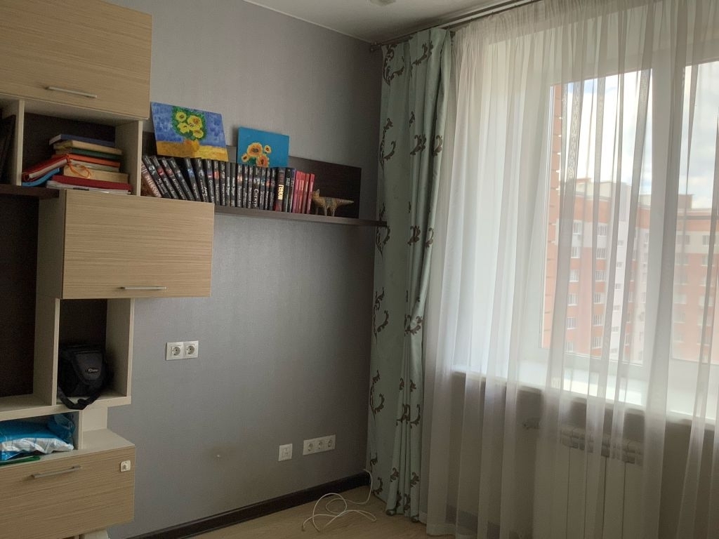 Продажа 4-комнатной квартиры, Дзержинск, Строителей ул,  9вк1