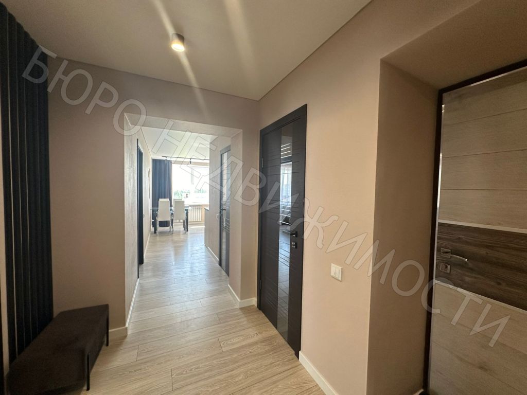 Продажа 2-комнатной квартиры, Балашов, Строителей ул,  6Б