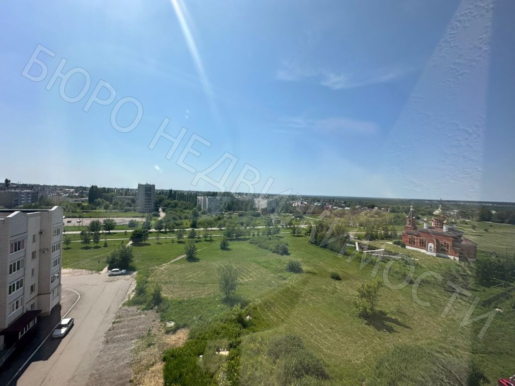 Продажа 2-комнатной квартиры, Балашов, Строителей ул,  6Б