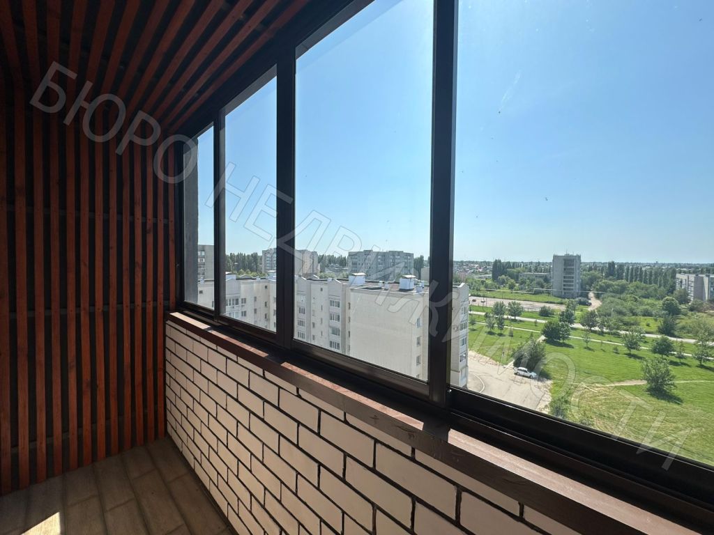 Продажа 2-комнатной квартиры, Балашов, Строителей ул,  6Б