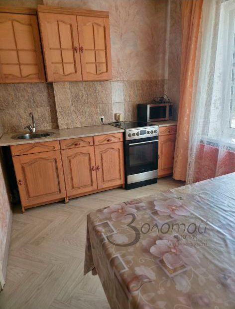 Продажа 3-комнатной квартиры, Нижний Новгород, Космическая ул,  57