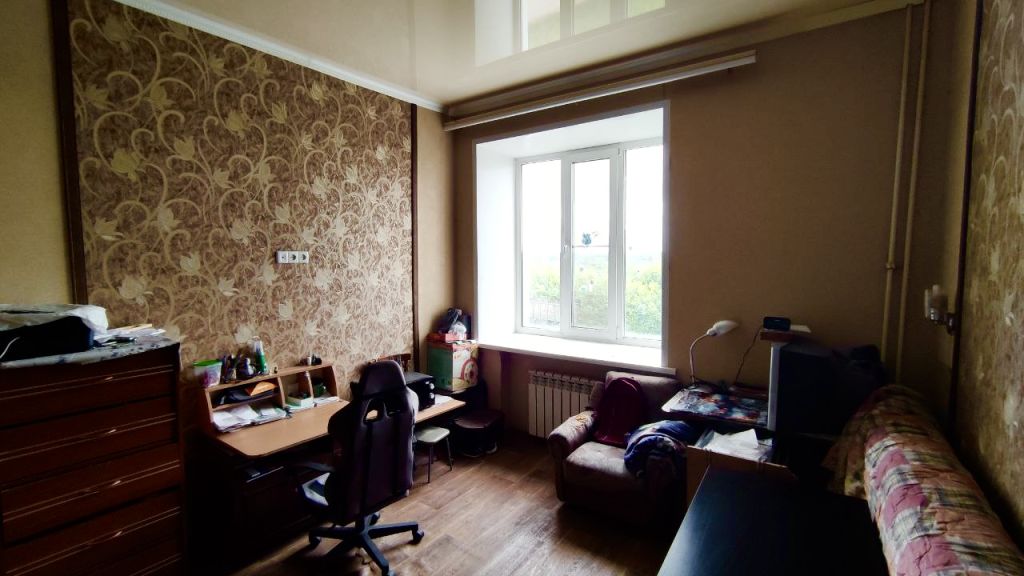 Продажа 3-комнатной квартиры, Балахна, Дзержинского пр-кт,  50