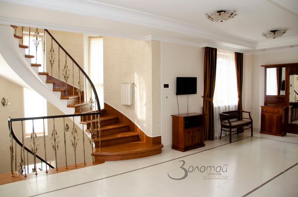 Продажа дома, 730м <sup>2</sup>, 20 сот., Нижний Новгород, Метро ул,  24А