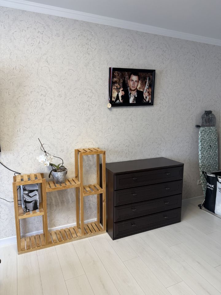 Продажа 1-комнатной квартиры, Саратов, Крайняя ул,  87