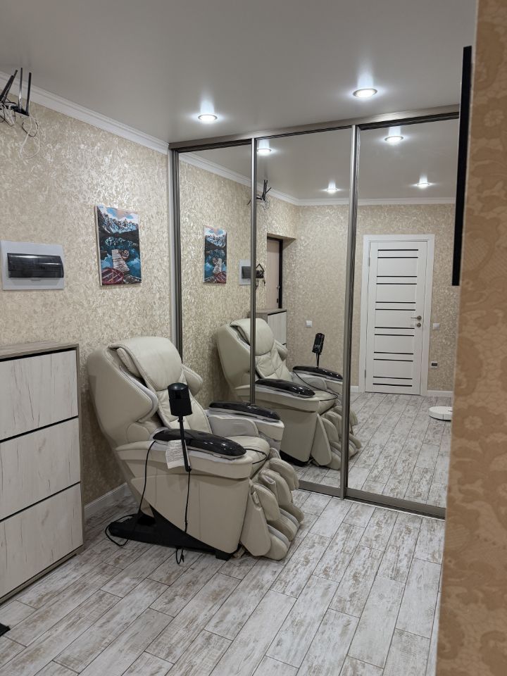 Продажа 1-комнатной квартиры, Саратов, Крайняя ул,  87