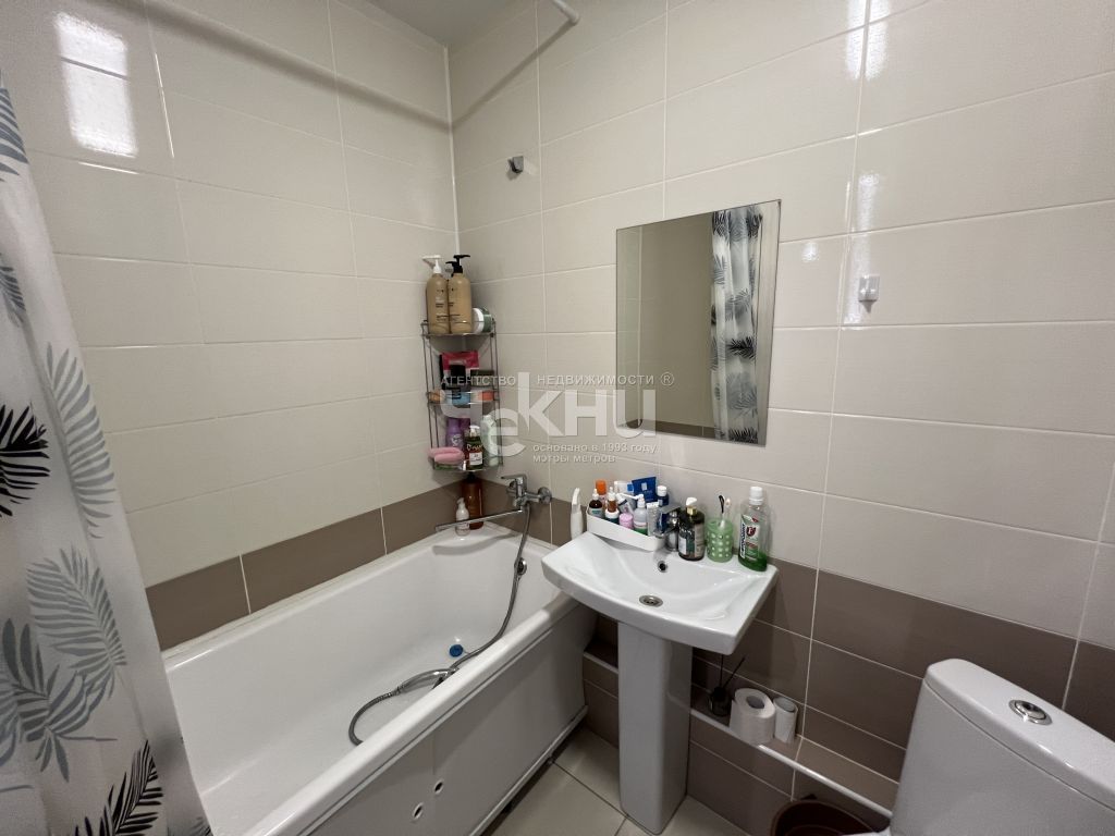 Продажа 2-комнатной квартиры, Нижний Новгород, Кораблестроителей пр-кт,  58к1