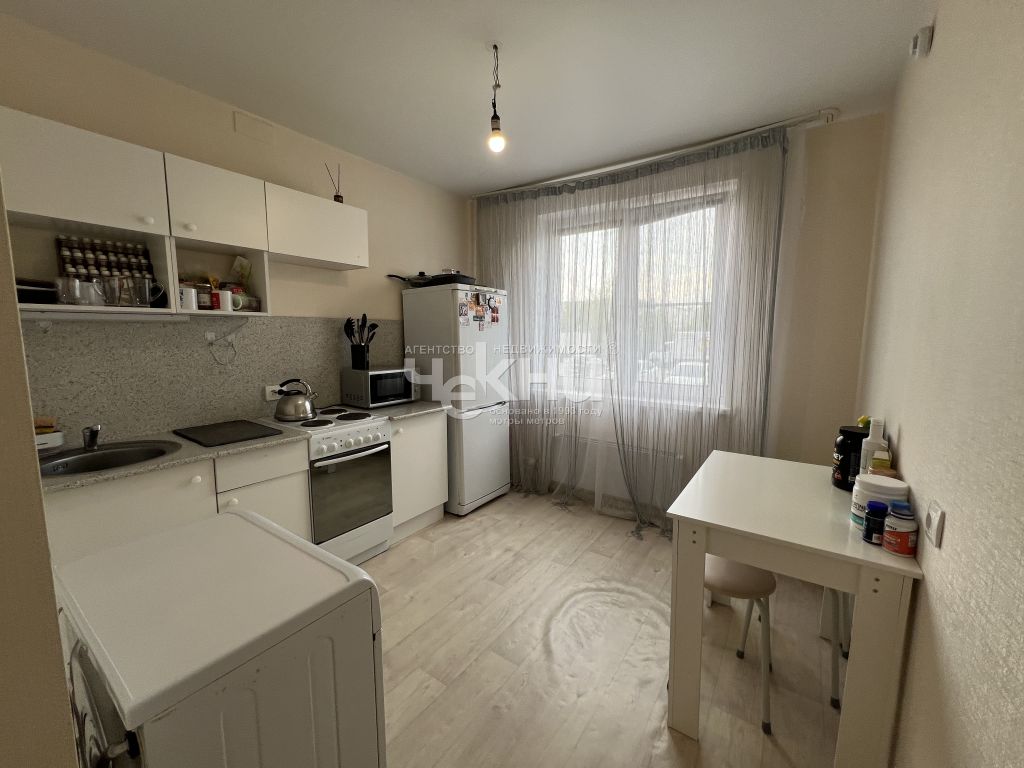 Продажа 2-комнатной квартиры, Нижний Новгород, Кораблестроителей пр-кт,  58к1