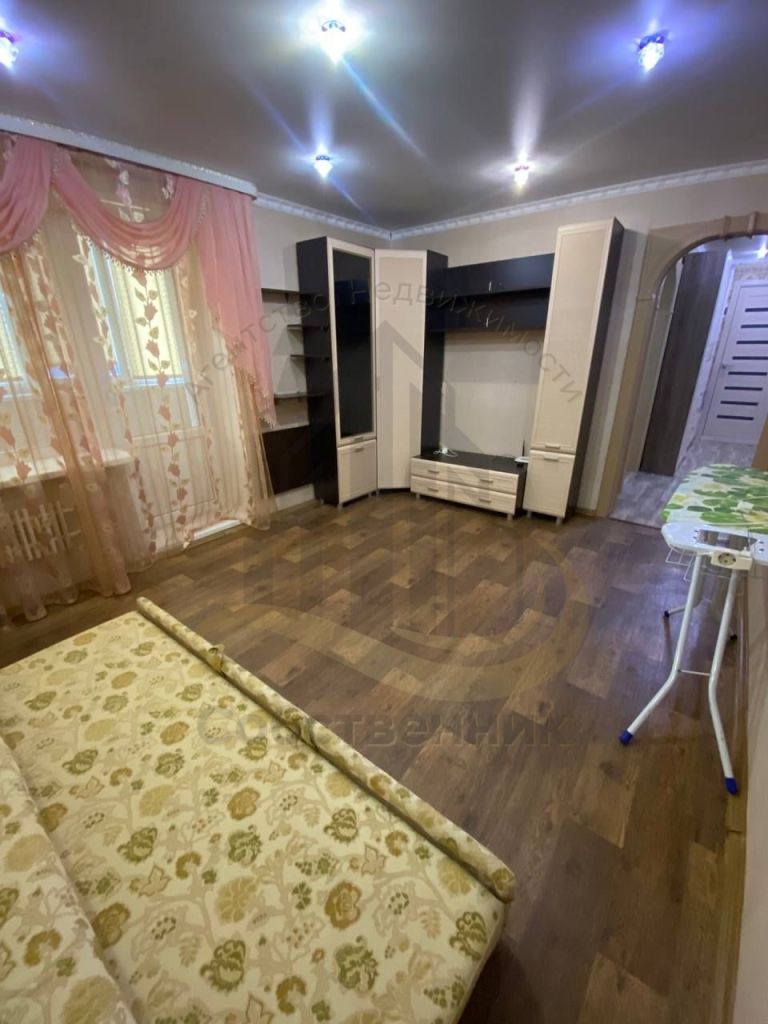 Аренда 2-комнатной квартиры, Старый Оскол, Комсомольский пр-кт,  1