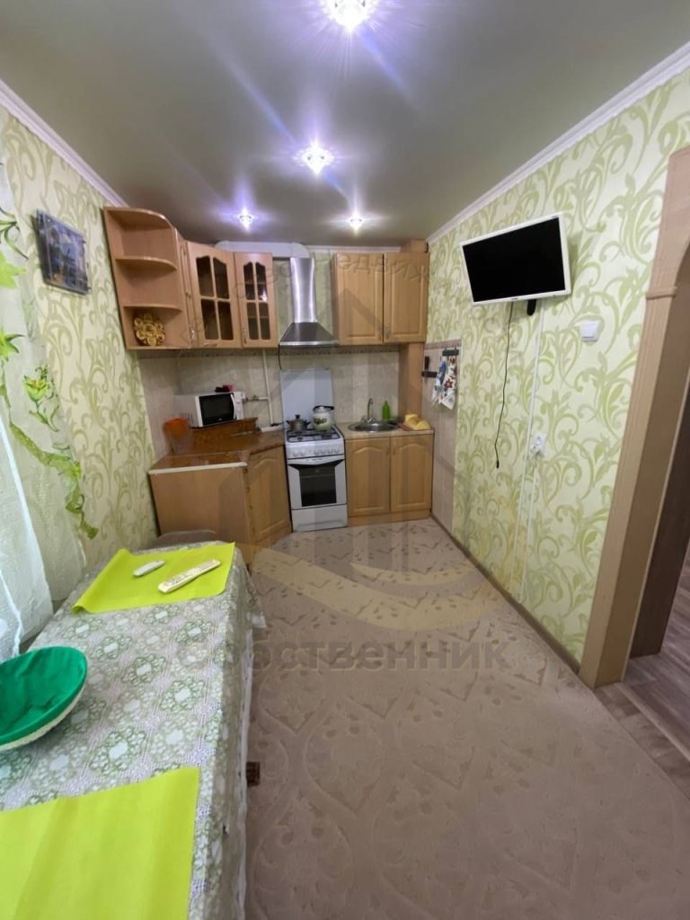 Аренда 2-комнатной квартиры, Старый Оскол, Комсомольский пр-кт,  1