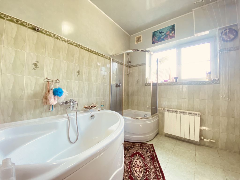 Продажа дома, 310м <sup>2</sup>, 15 сот., Донской, Летняя сцена ул,  4