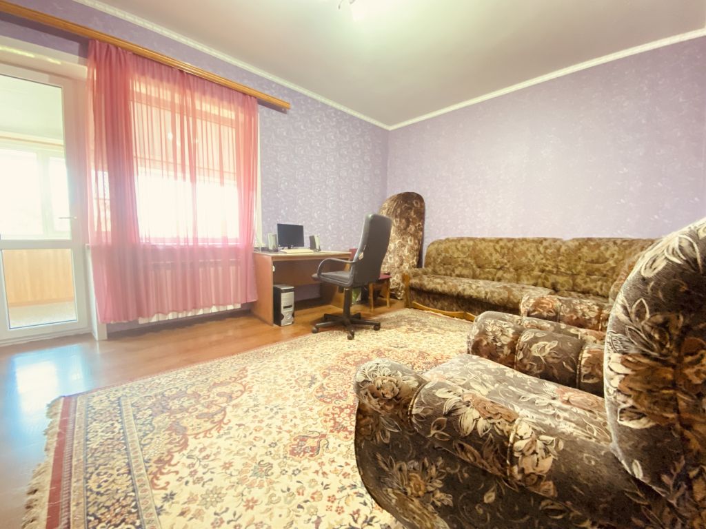 Продажа дома, 310м <sup>2</sup>, 15 сот., Донской, Летняя сцена ул,  4