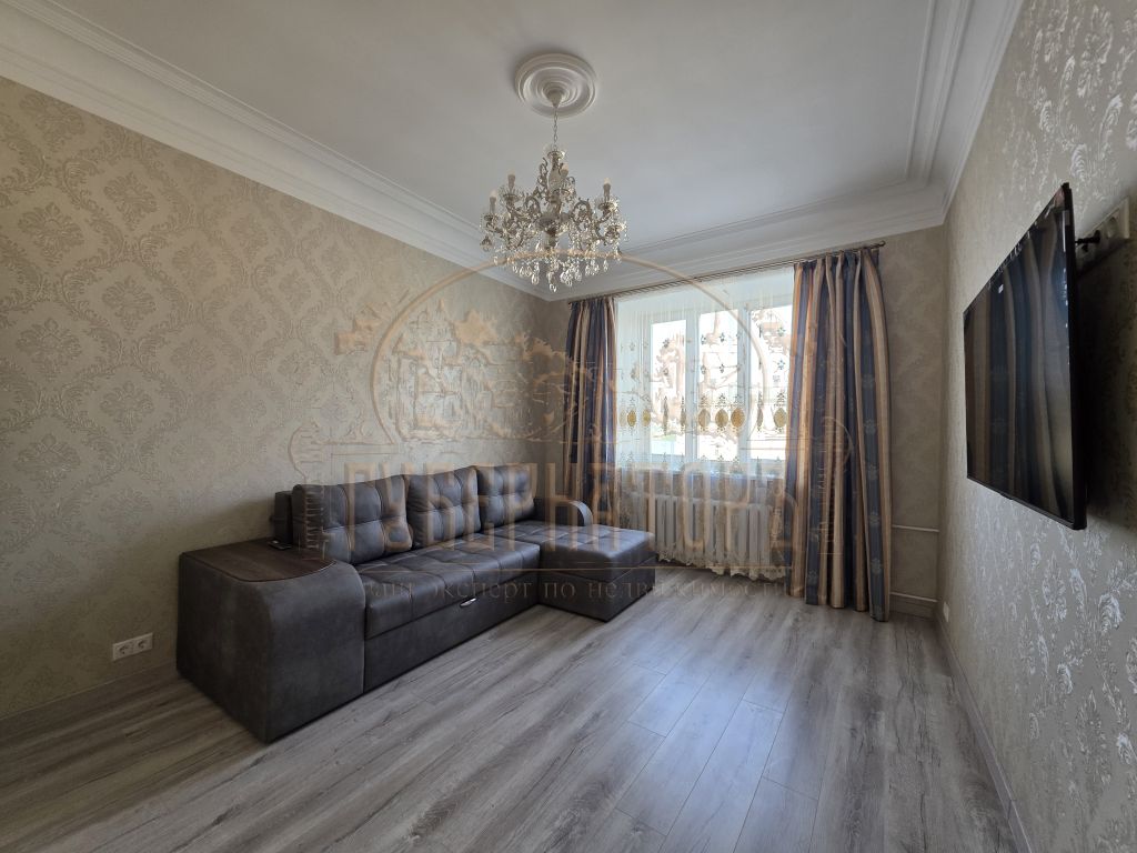 Продажа 4-комнатной квартиры, Тверь, Степана Разина наб,  2