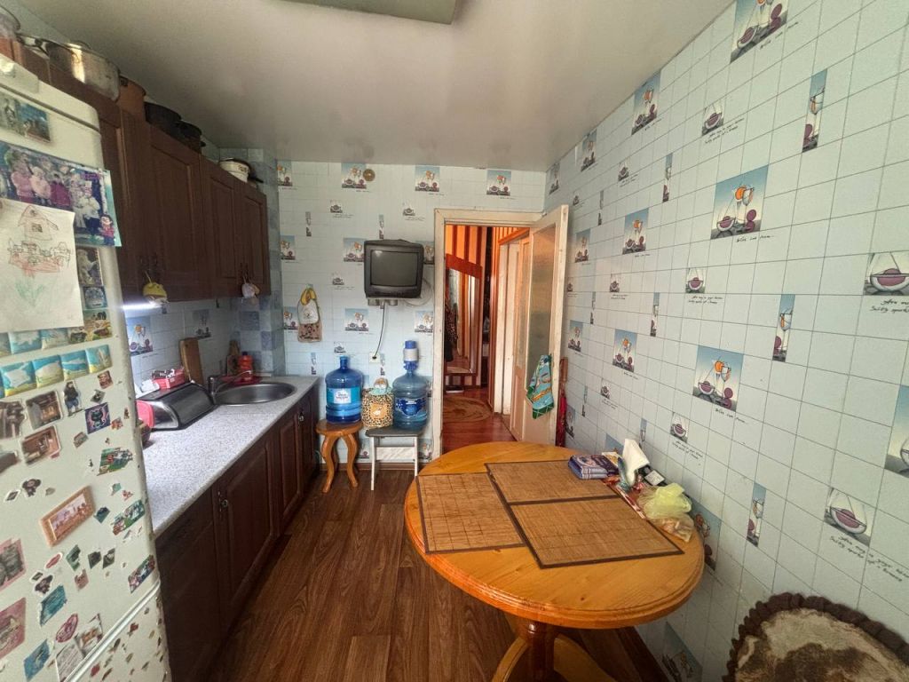 Продажа 2-комнатной квартиры, Кострома, Студенческий проезд,  11