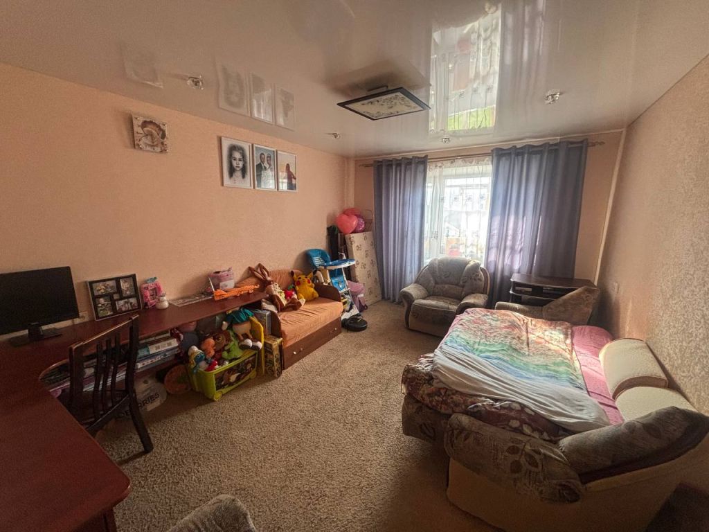 Продажа 2-комнатной квартиры, Кострома, Студенческий проезд,  11