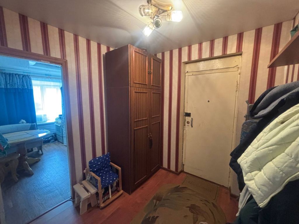 Продажа 2-комнатной квартиры, Кострома, Студенческий проезд,  11