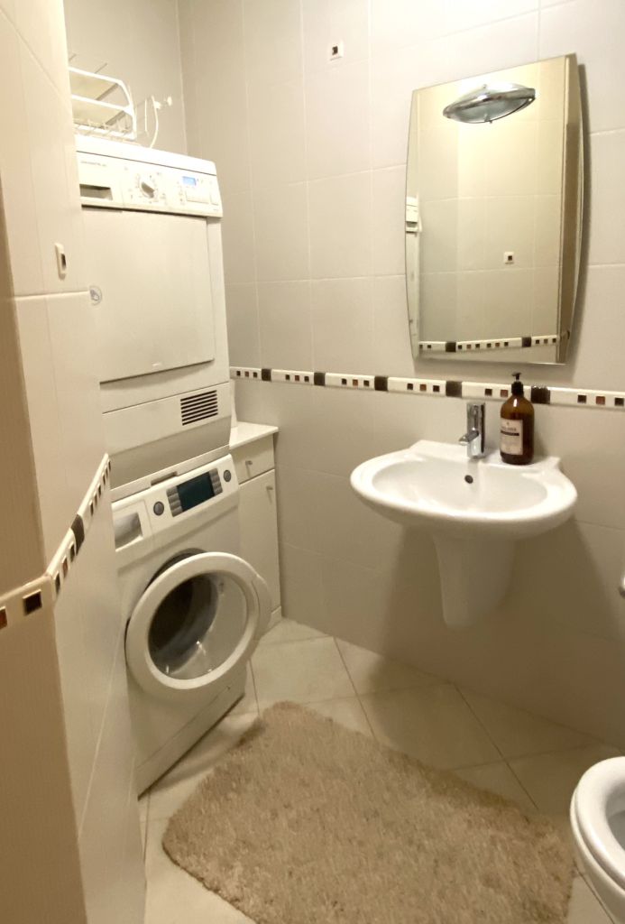 Продажа 3-комнатной квартиры, Нижний Новгород, Варварская ул,  40 Б