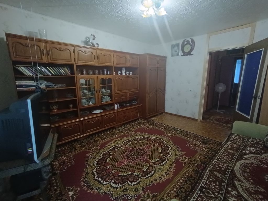 Продажа 2-комнатной квартиры, Саратов, Майская ул,  18