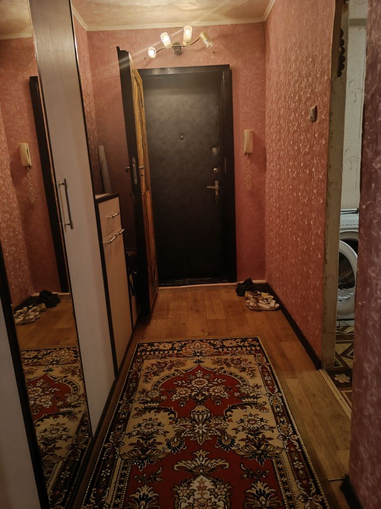 Продажа 2-комнатной квартиры, Саратов, Майская ул,  18