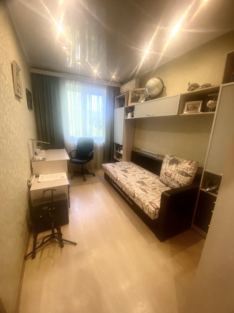 Продажа 2-комнатной квартиры, Тула, Мориса Тореза ул,  3