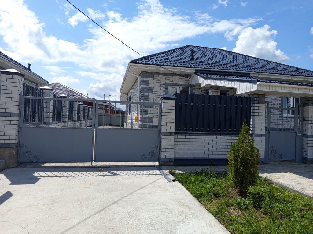 Продажа дома, 113м <sup>2</sup>, 5 сот., Кстово, Еловая ул,  9А