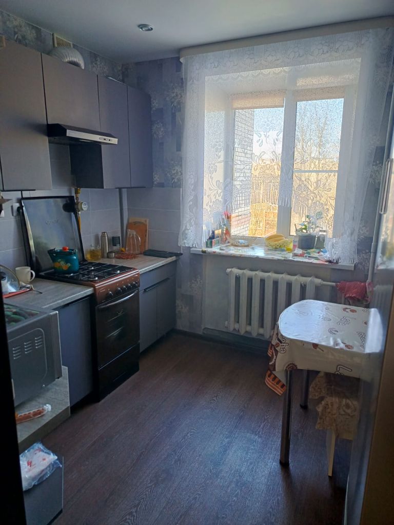 Продажа 3-комнатной квартиры, Кострома, Галичская ул,  85